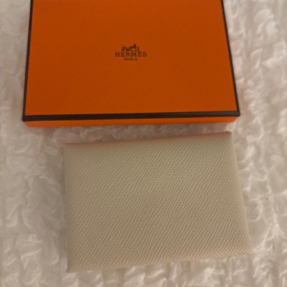Hermes Calvi Duo Compact Card Holder Craie - Picture 1 of 3
